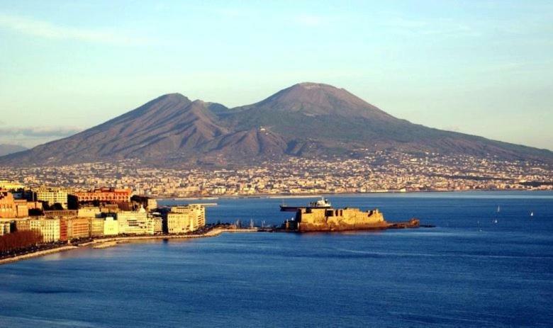 Leggende Napoletane Affittacamere Napoli